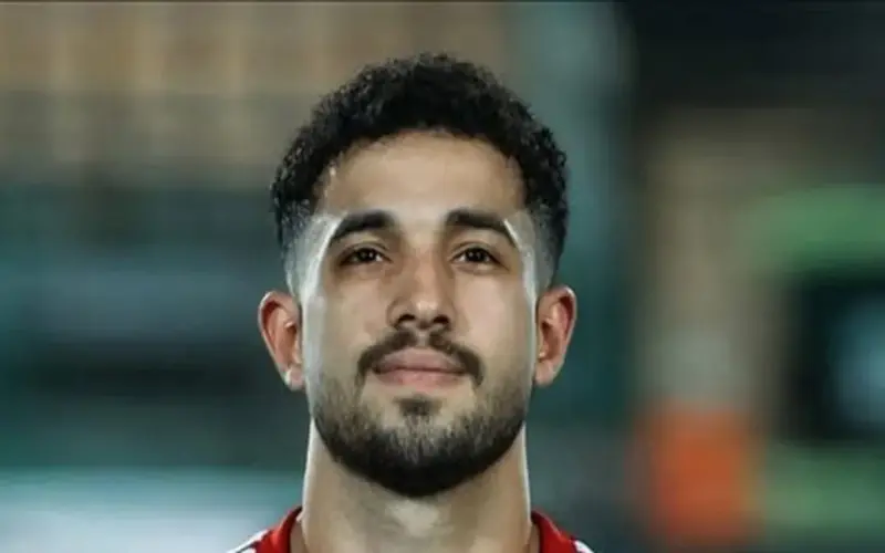 الوطن سبورت | وكيل خالد عوض يكشف حقيقة اتفاق اللاعب مع بيراميدز ومفاوضات الأهلي «خاص»